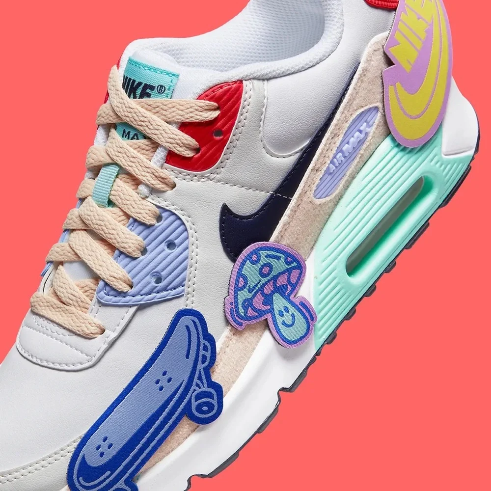 Nike Air Max 90 LTR SE
Boys' Grade School - Picture 5 of 7